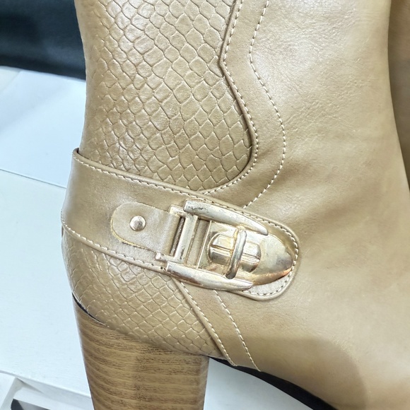 W OMEN BOOTS ZiPPER SIDE WITH HEEL 871 khai - Picture 5 of 11